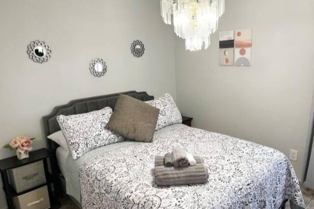 Amazing & Cozy Duplex Near Zoo Miami ! Villa Exterior photo